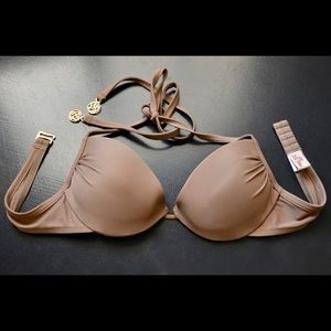 Luli Fama Cosita Buena Plunge Push-up Bikini Top